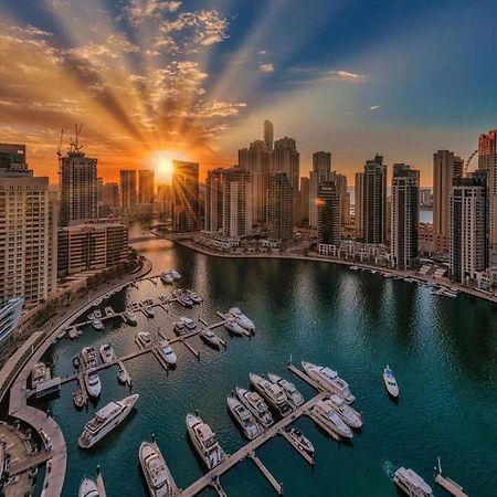 Private Gorgeous Room With Marina View With Shared Kitchen In Shared Apartment دبي المظهر الخارجي الصورة
