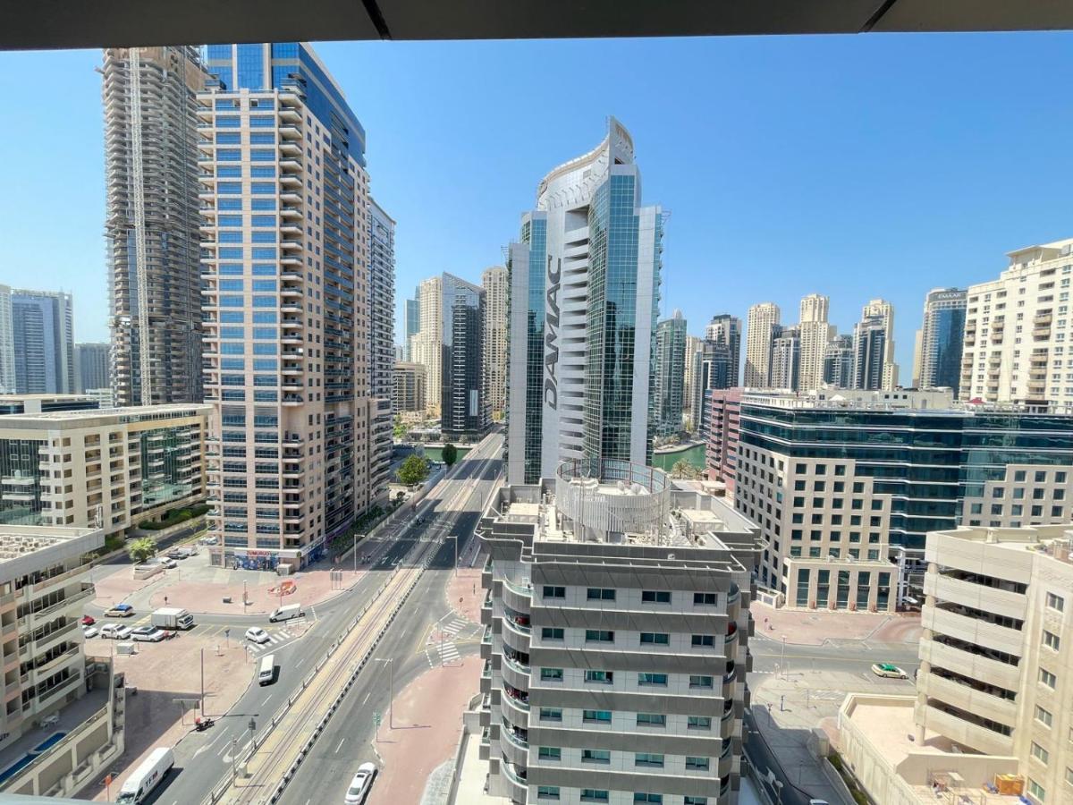 Private Gorgeous Room With Marina View With Shared Kitchen In Shared Apartment دبي المظهر الخارجي الصورة
