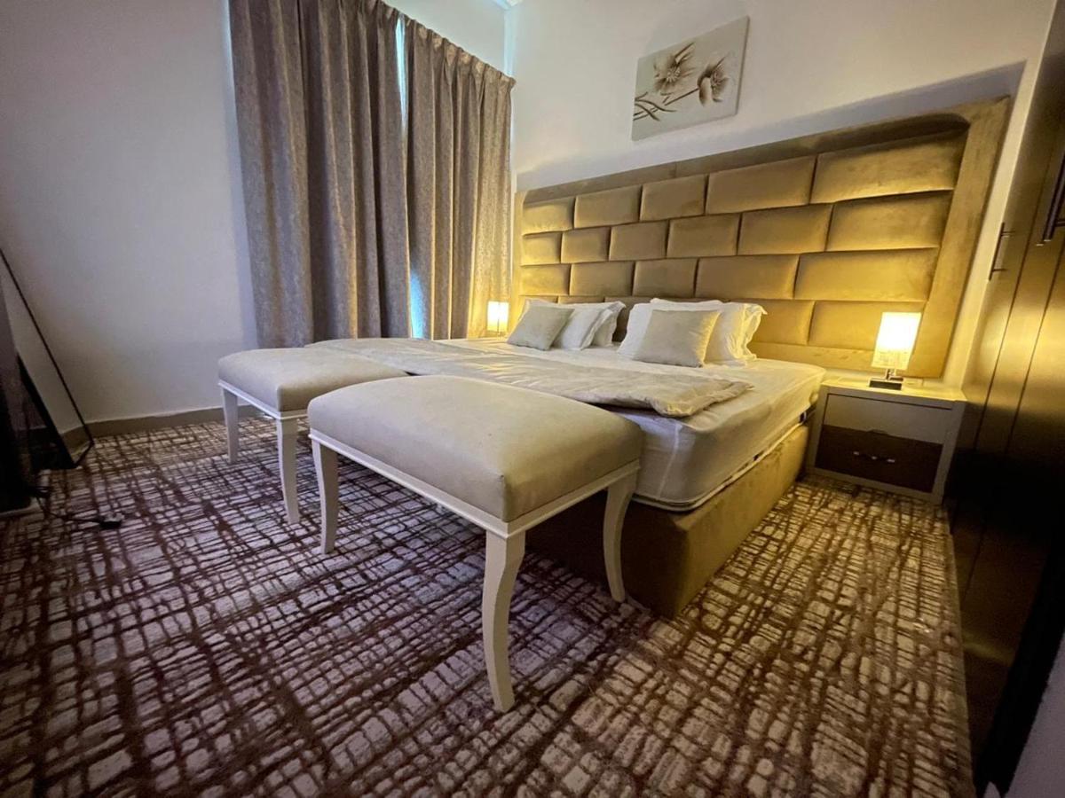 Private Gorgeous Room With Marina View With Shared Kitchen In Shared Apartment دبي المظهر الخارجي الصورة