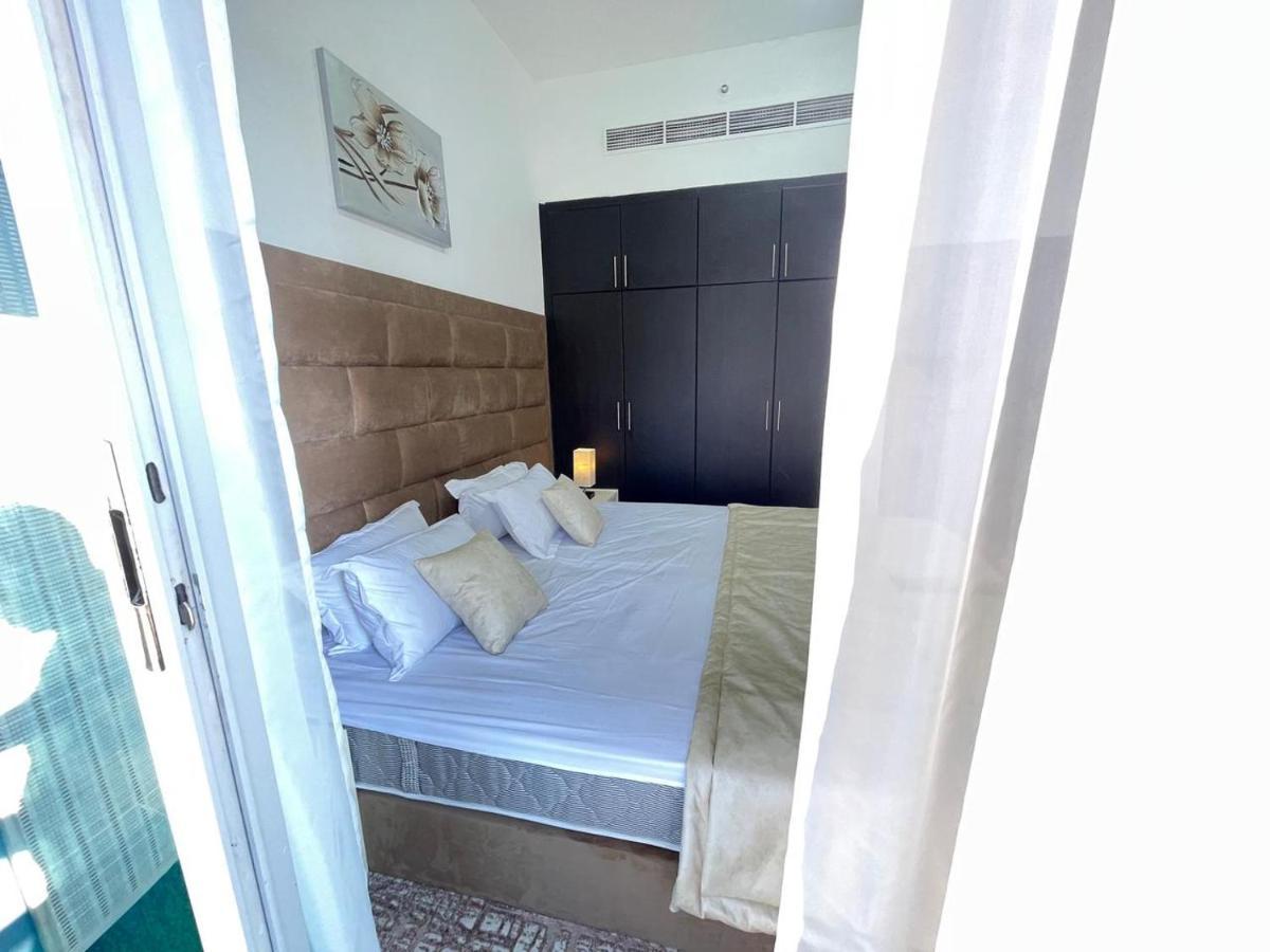 Private Gorgeous Room With Marina View With Shared Kitchen In Shared Apartment دبي المظهر الخارجي الصورة