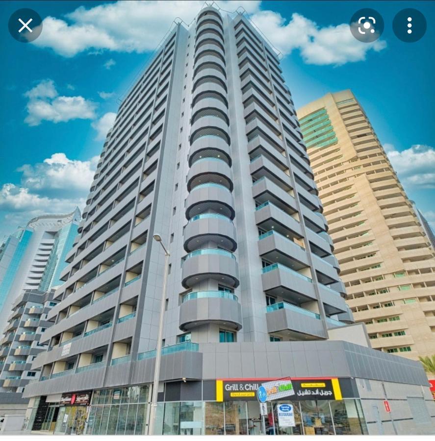 Private Gorgeous Room With Marina View With Shared Kitchen In Shared Apartment دبي المظهر الخارجي الصورة